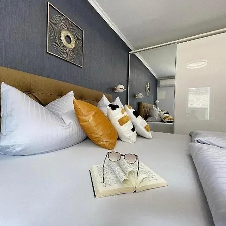 Apartman Ferienwohnung In Mit Garten