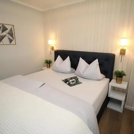 Ferienwohnung In Mit Garten *