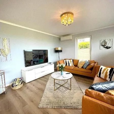 Ferienwohnung In Mit Garten Apartman Glowe