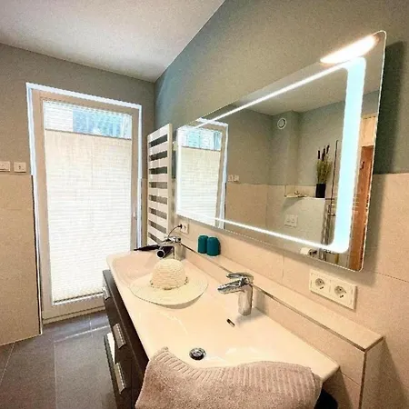 Ferienwohnung In Mit Garten Apartman *